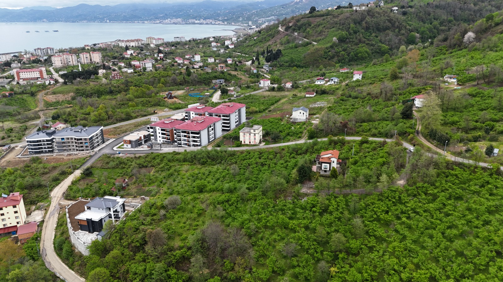 MABEL'DEN ADACIK MAHALLESİ 689 M2 SATILIK ARSA